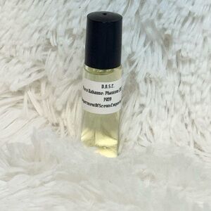Phantom (M) Type Fragrance Oil 1/3 Glass Roll-On Bottle